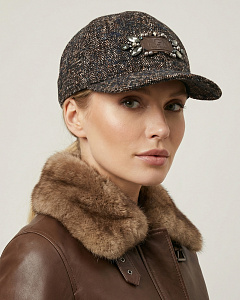 Дана стразы Бейсболка (57-59)